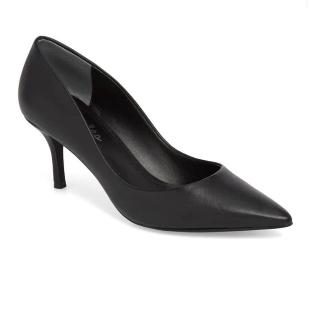 Charles David Angelica Black Pump